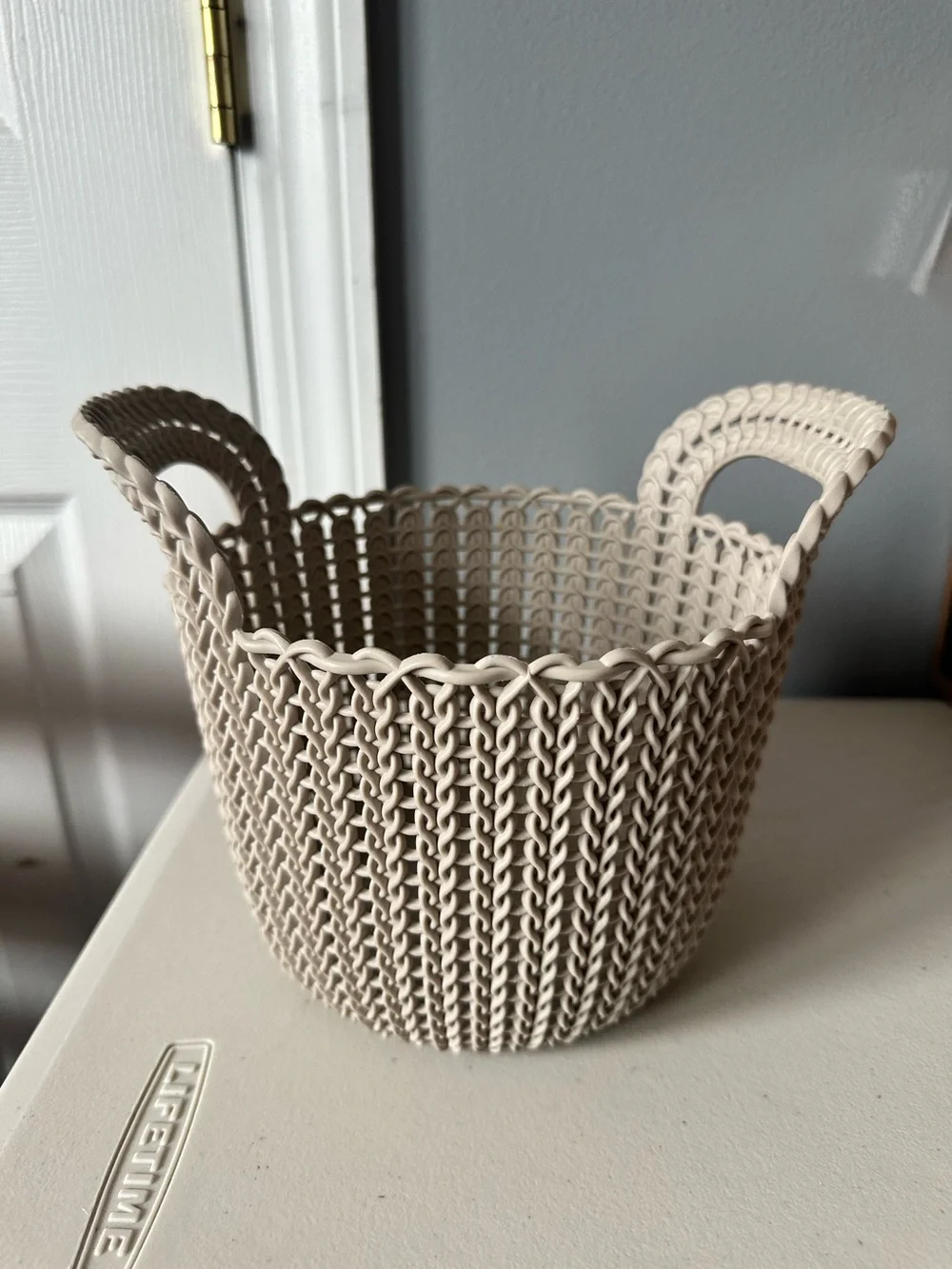 Curvers 3.0 Qt. Knit Round X-Small Storage Basket Set in Taupe